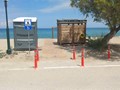 Νέες αυτόματες ηλεκτρικές ράμπες για ΑμεΑ σε παραλίες